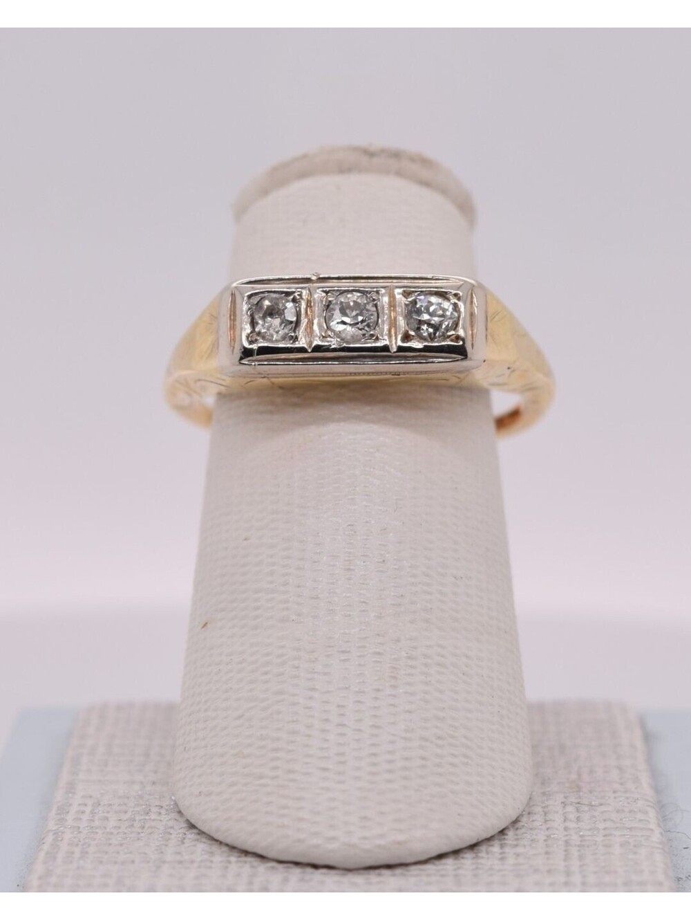 PLATINUM DIAMOND .50TCW RING 4.07 GRAMS SIZE 7.75